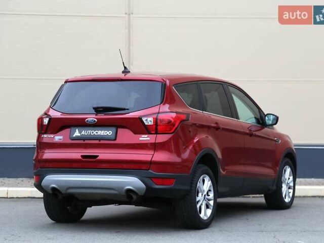 Червоний Форд Ескейп, об'ємом двигуна 1.5 л та пробігом 85 тис. км за 13500 $, фото 3 на Automoto.ua