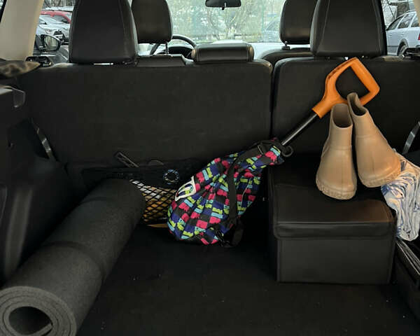 Красный Форд Эскейп, объемом двигателя 1.5 л и пробегом 72 тыс. км за 14600 $, фото 11 на Automoto.ua