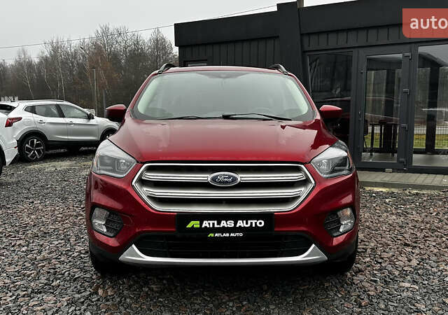 Красный Форд Эскейп, объемом двигателя 1.5 л и пробегом 66 тыс. км за 14300 $, фото 1 на Automoto.ua