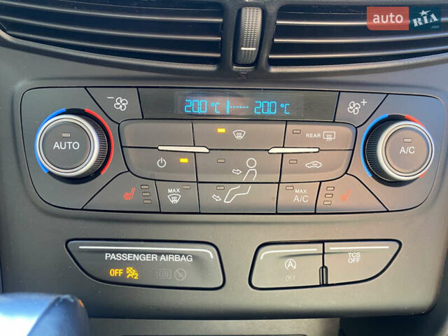 Красный Форд Эскейп, объемом двигателя 1.5 л и пробегом 66 тыс. км за 14700 $, фото 20 на Automoto.ua