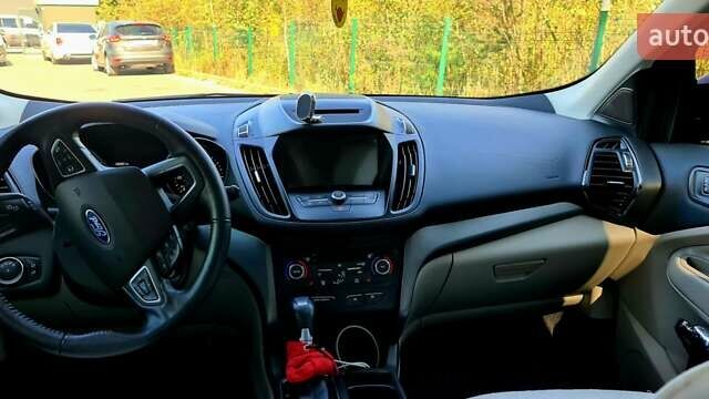 Красный Форд Эскейп, объемом двигателя 1.5 л и пробегом 40 тыс. км за 13100 $, фото 11 на Automoto.ua