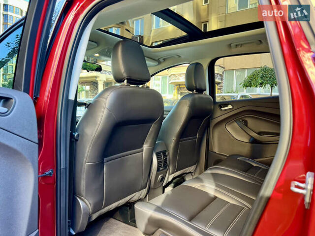 Червоний Форд Ескейп, об'ємом двигуна 1.5 л та пробігом 154 тис. км за 12999 $, фото 35 на Automoto.ua