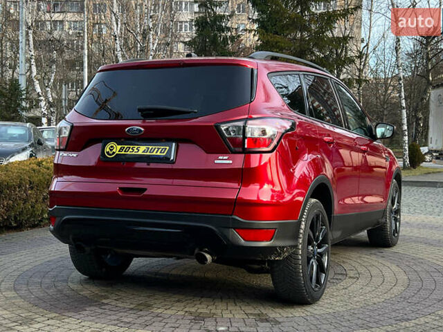 Красный Форд Эскейп, объемом двигателя 1.5 л и пробегом 235 тыс. км за 12200 $, фото 6 на Automoto.ua
