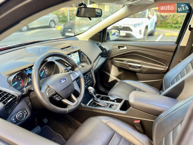 Червоний Форд Ескейп, об'ємом двигуна 1.5 л та пробігом 154 тис. км за 12999 $, фото 41 на Automoto.ua