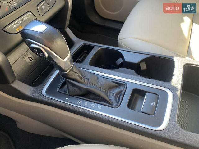 Красный Форд Эскейп, объемом двигателя 1.5 л и пробегом 66 тыс. км за 14700 $, фото 23 на Automoto.ua