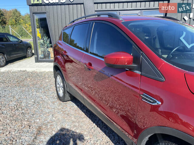 Красный Форд Эскейп, объемом двигателя 1.5 л и пробегом 66 тыс. км за 14700 $, фото 10 на Automoto.ua