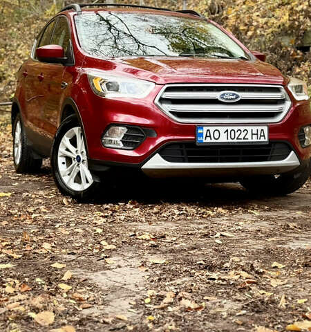 Форд Ескейп 2018 у Львові на Automoto.ua Червоний Форд Ескейп, об'ємом двигуна 1.5 л та пробігом 105 тис. км за 13300 $, фото 11 на Automoto.ua