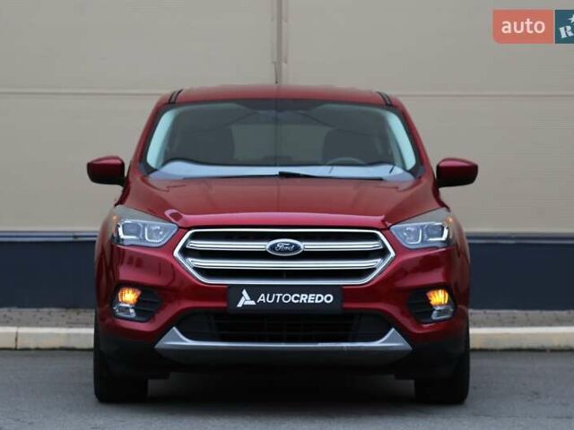 Червоний Форд Ескейп, об'ємом двигуна 1.5 л та пробігом 85 тис. км за 13500 $, фото 1 на Automoto.ua