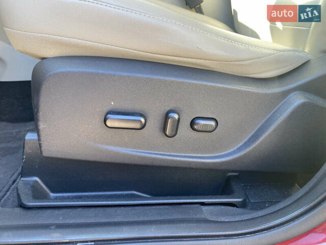 Красный Форд Эскейп, объемом двигателя 1.5 л и пробегом 66 тыс. км за 14700 $, фото 16 на Automoto.ua