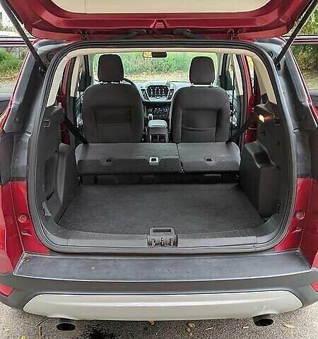 Красный Форд Эскейп, объемом двигателя 2 л и пробегом 140 тыс. км за 14800 $, фото 8 на Automoto.ua