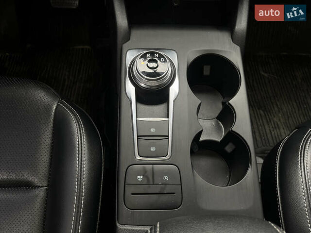 Червоний Форд Ескейп, об'ємом двигуна 2 л та пробігом 63 тис. км за 17400 $, фото 16 на Automoto.ua