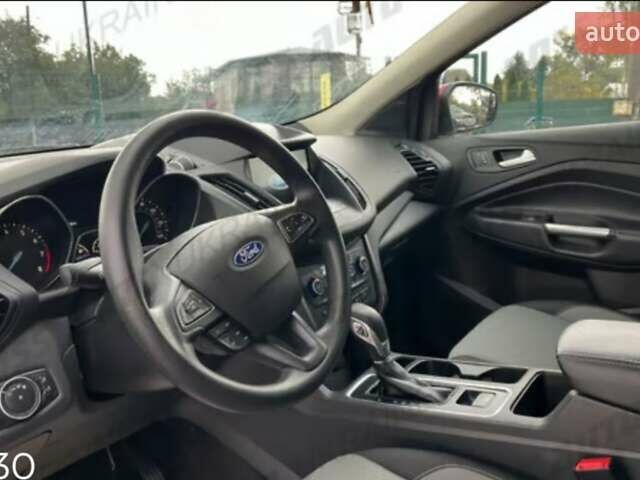 Красный Форд Эскейп, объемом двигателя 1.5 л и пробегом 83 тыс. км за 15100 $, фото 7 на Automoto.ua