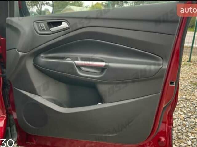 Красный Форд Эскейп, объемом двигателя 1.5 л и пробегом 83 тыс. км за 15100 $, фото 9 на Automoto.ua