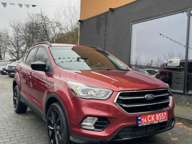 Червоний Форд Ескейп, об'ємом двигуна 2 л та пробігом 80 тис. км за 14200 $, фото 1 на Automoto.ua
