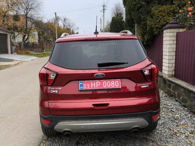 Червоний Форд Ескейп, об'ємом двигуна 2 л та пробігом 76 тис. км за 12500 $, фото 4 на Automoto.ua
