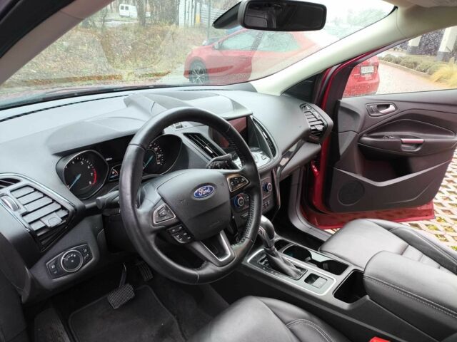 Червоний Форд Ескейп, об'ємом двигуна 2 л та пробігом 76 тис. км за 12500 $, фото 9 на Automoto.ua