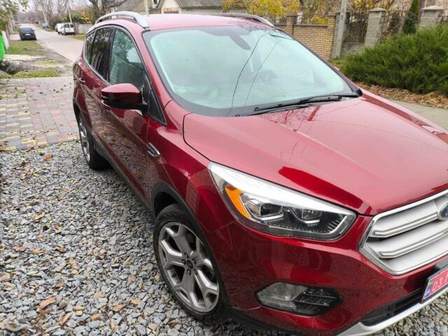 Червоний Форд Ескейп, об'ємом двигуна 2 л та пробігом 76 тис. км за 12500 $, фото 6 на Automoto.ua