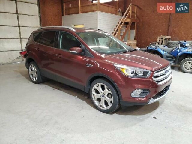 Красный Форд Эскейп, объемом двигателя 2 л и пробегом 38 тыс. км за 2800 $, фото 3 на Automoto.ua