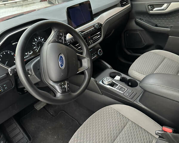 Красный Форд Эскейп, объемом двигателя 1.5 л и пробегом 110 тыс. км за 17000 $, фото 8 на Automoto.ua