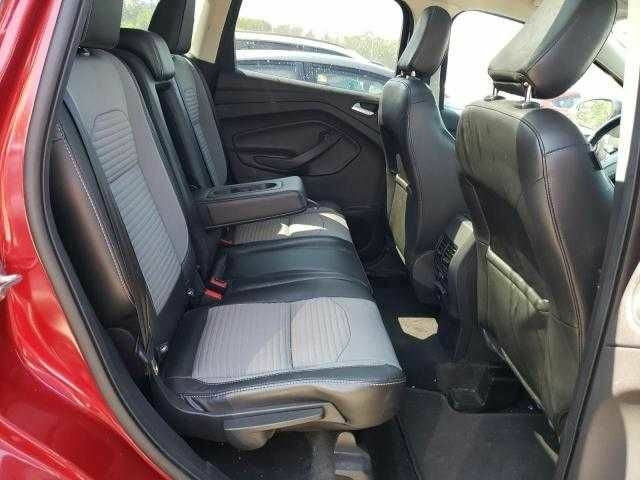 Червоний Форд Ескейп, об'ємом двигуна 2 л та пробігом 60 тис. км за 3500 $, фото 9 на Automoto.ua