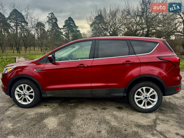 Красный Форд Эскейп, объемом двигателя 1.5 л и пробегом 65 тыс. км за 15200 $, фото 7 на Automoto.ua
