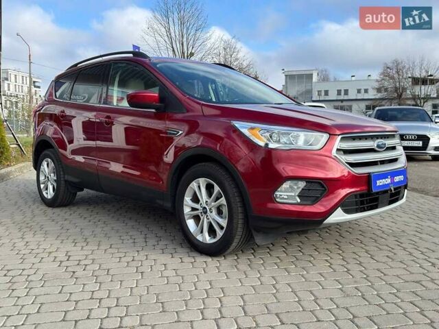 Червоний Форд Ескейп, об'ємом двигуна 1.5 л та пробігом 72 тис. км за 15900 $, фото 3 на Automoto.ua