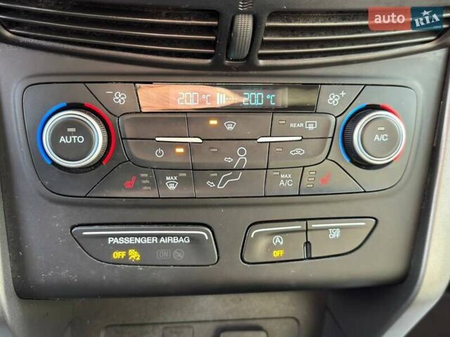 Червоний Форд Ескейп, об'ємом двигуна 1.5 л та пробігом 72 тис. км за 15900 $, фото 13 на Automoto.ua