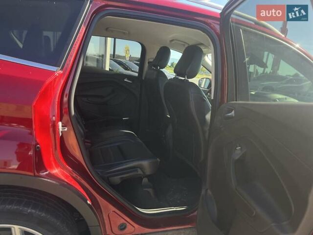 Красный Форд Эскейп, объемом двигателя 2 л и пробегом 81 тыс. км за 16990 $, фото 11 на Automoto.ua