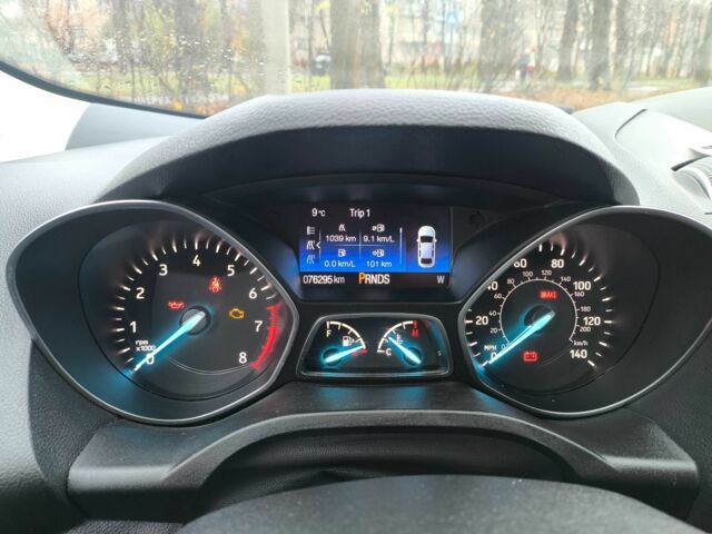 Червоний Форд Ескейп, об'ємом двигуна 2 л та пробігом 76 тис. км за 12500 $, фото 15 на Automoto.ua