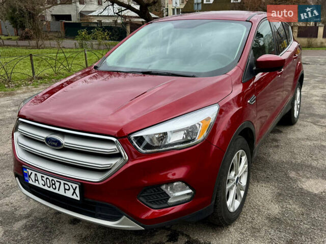 Красный Форд Эскейп, объемом двигателя 1.5 л и пробегом 65 тыс. км за 15200 $, фото 3 на Automoto.ua
