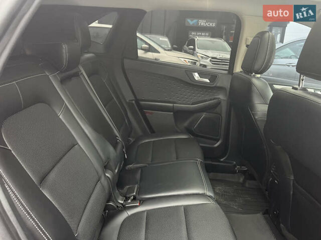 Червоний Форд Ескейп, об'ємом двигуна 2 л та пробігом 63 тис. км за 17400 $, фото 25 на Automoto.ua