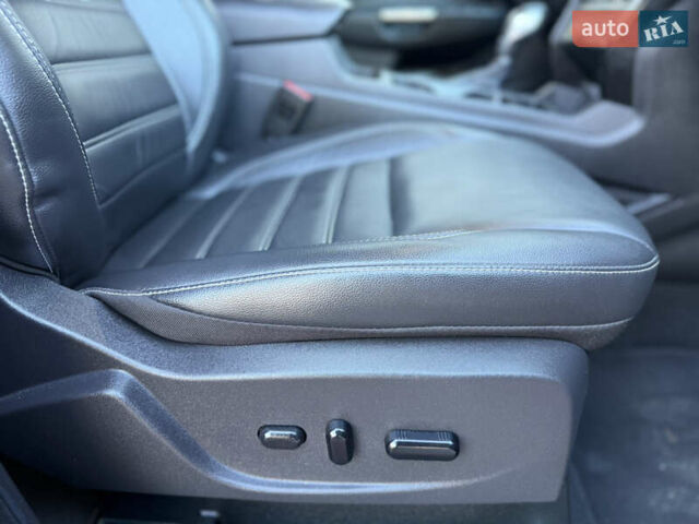 Червоний Форд Ескейп, об'ємом двигуна 2 л та пробігом 76 тис. км за 13600 $, фото 61 на Automoto.ua