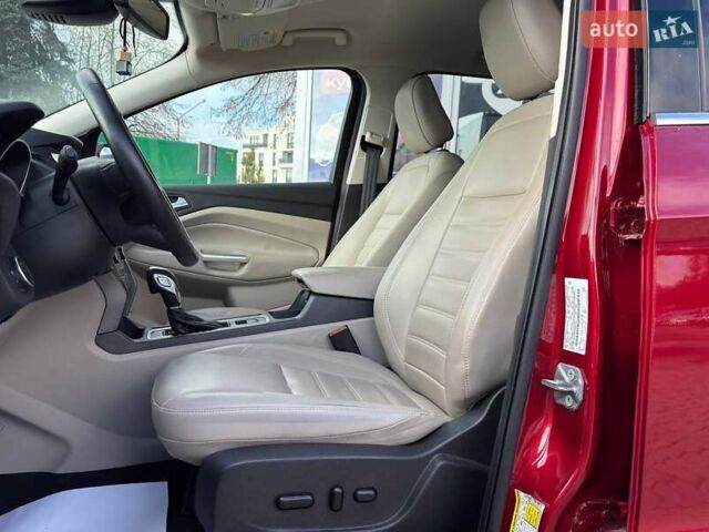 Червоний Форд Ескейп, об'ємом двигуна 1.5 л та пробігом 72 тис. км за 15900 $, фото 8 на Automoto.ua