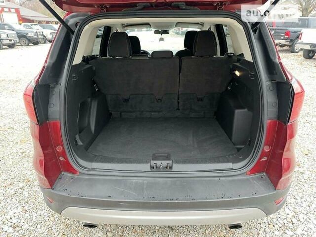 Красный Форд Эскейп, объемом двигателя 1.5 л и пробегом 88 тыс. км за 2950 $, фото 1 на Automoto.ua