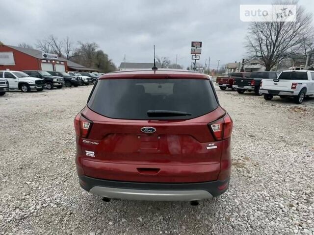 Красный Форд Эскейп, объемом двигателя 1.5 л и пробегом 88 тыс. км за 2950 $, фото 3 на Automoto.ua