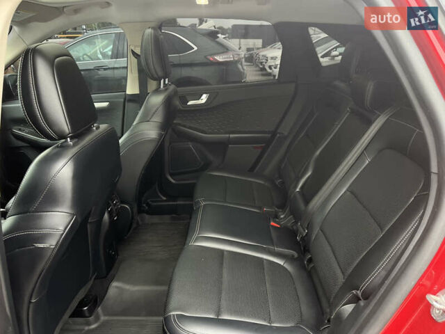 Червоний Форд Ескейп, об'ємом двигуна 2 л та пробігом 63 тис. км за 17400 $, фото 21 на Automoto.ua