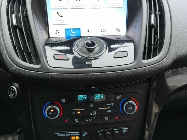 Червоний Форд Ескейп, об'ємом двигуна 2 л та пробігом 76 тис. км за 13900 $, фото 17 на Automoto.ua