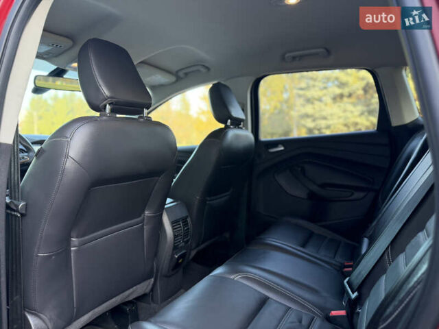 Червоний Форд Ескейп, об'ємом двигуна 2 л та пробігом 76 тис. км за 13600 $, фото 57 на Automoto.ua