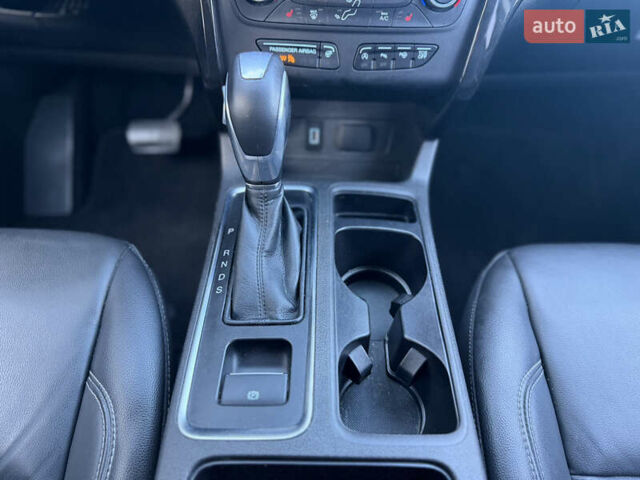 Червоний Форд Ескейп, об'ємом двигуна 2 л та пробігом 76 тис. км за 13600 $, фото 38 на Automoto.ua