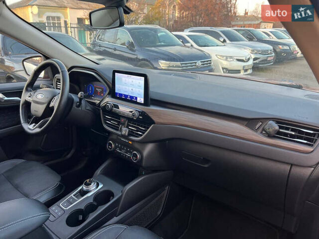 Красный Форд Эскейп, объемом двигателя 2.5 л и пробегом 66 тыс. км за 22200 $, фото 17 на Automoto.ua