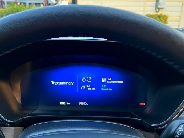 Красный Форд Эскейп, объемом двигателя 2.5 л и пробегом 17 тыс. км за 23500 $, фото 5 на Automoto.ua