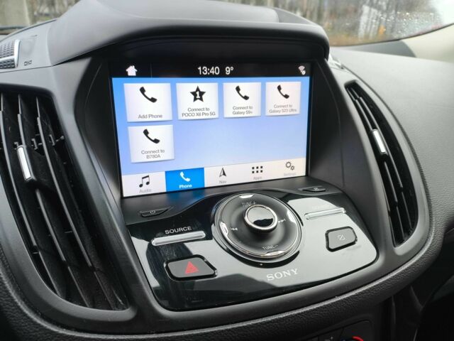 Червоний Форд Ескейп, об'ємом двигуна 2 л та пробігом 76 тис. км за 12500 $, фото 16 на Automoto.ua