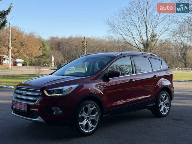 Червоний Форд Ескейп, об'ємом двигуна 2 л та пробігом 76 тис. км за 13600 $, фото 5 на Automoto.ua