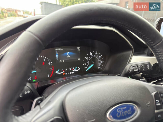 Красный Форд Эскейп, объемом двигателя 2 л и пробегом 153 тыс. км за 18700 $, фото 17 на Automoto.ua