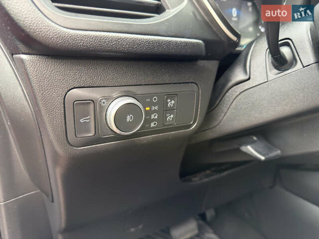 Красный Форд Эскейп, объемом двигателя 2 л и пробегом 153 тыс. км за 18700 $, фото 18 на Automoto.ua