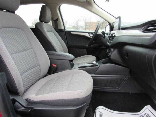 Красный Форд Эскейп, объемом двигателя 1.5 л и пробегом 35 тыс. км за 3400 $, фото 10 на Automoto.ua