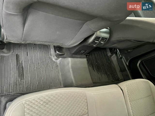 Червоний Форд Ескейп, об'ємом двигуна 1.5 л та пробігом 50 тис. км за 14999 $, фото 12 на Automoto.ua