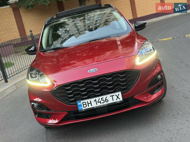 Красный Форд Эскейп, объемом двигателя 2.49 л и пробегом 60 тыс. км за 24300 $, фото 3 на Automoto.ua