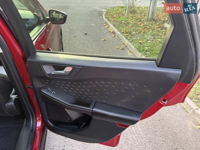 Червоний Форд Ескейп, об'ємом двигуна 2 л та пробігом 153 тис. км за 17900 $, фото 40 на Automoto.ua