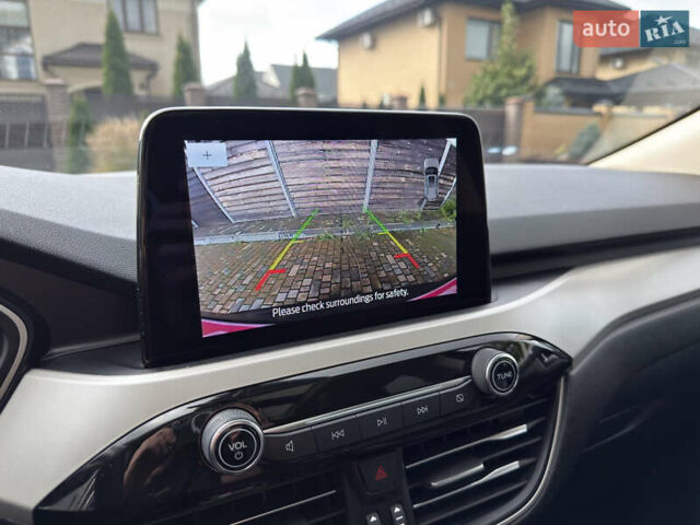 Красный Форд Эскейп, объемом двигателя 2 л и пробегом 153 тыс. км за 18700 $, фото 35 на Automoto.ua